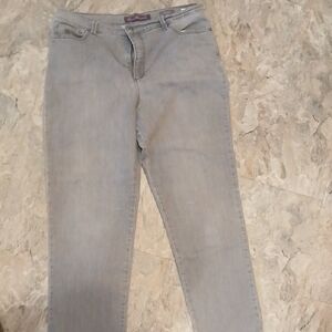 Gloria Vanderbilt Light Gray Skinny Jeans